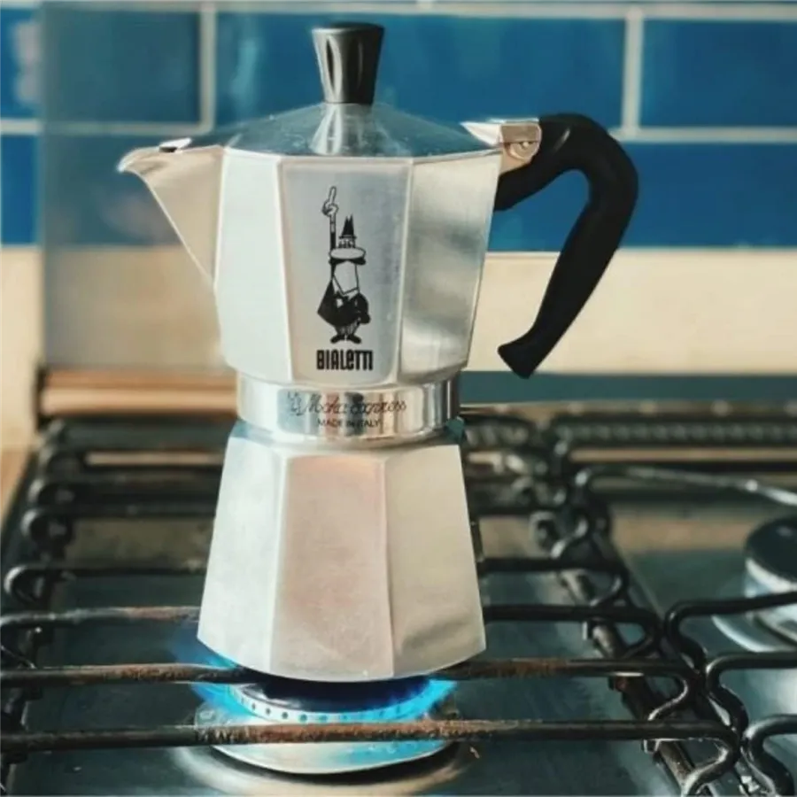 Bialetti Moka Express - moka kanvica 6 šálok strieborná (1228001)
