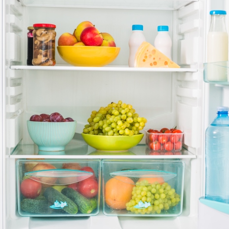 Zbavte sa nepríjemných pachov vo svojej chladničke ľahko a účinne